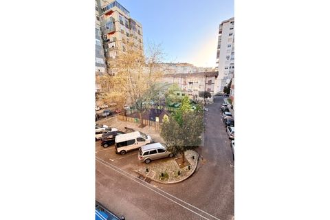 Lejlighed i Amadora, Lisbon, Amadora - € 310.000 | Ref: APA_2361 - foto 22