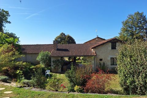 Farm hus i Perigueux, Dordogne, Perigueux - € 453.000 | Ref: 830036215578 - foto 1