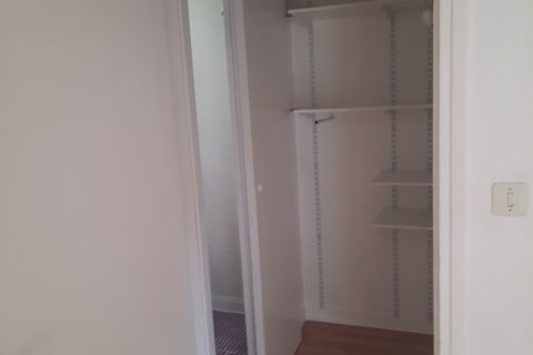 Apartament a Clermont-Ferrand, Puy-de-Dome, Clermont-Ferrand - € 410/mes | Ref: 3662 - foto 5
