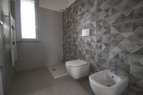 Lejlighed i Prato, Prato, Prato - € 240.000 | Ref: DC240 - foto 7