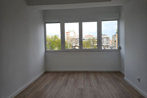 Lejlighed i Amadora, Lisbon, Amadora - € 370.000 | Ref: CB15-0082 - foto 20