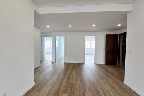Lejlighed i Amadora, Lisbon, Amadora - € 370.000 | Ref: CB15-0082 - foto 22