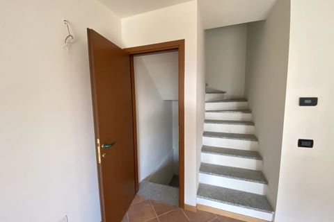 Villa a Alta Valle Intelvi, Como, Alta Valle Intelvi - € 210.000 | Ref: 443 - foto 11
