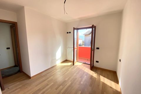 Villa a Alta Valle Intelvi, Como, Alta Valle Intelvi - € 190.000 | Ref: 444 - foto 14