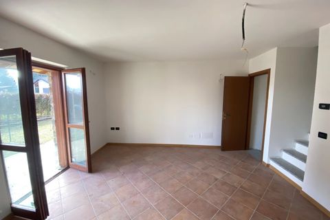 Villa a Alta Valle Intelvi, Como, Alta Valle Intelvi - € 190.000 | Ref: 445 - foto 9