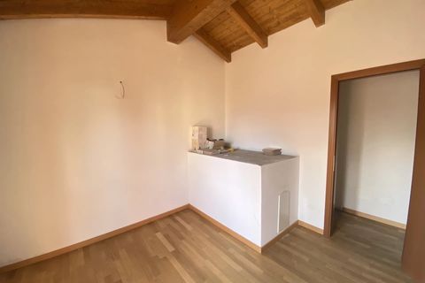Villa a Alta Valle Intelvi, Como, Alta Valle Intelvi - € 195.000 | Ref: 446 - foto 14