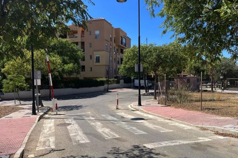 Helårsgrund i Fuengirola, Malaga, Fuengirola - € 350.000 | Ref: R5324989 - foto 12