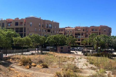 Helårsgrund i Fuengirola, Malaga, Fuengirola - € 350.000 | Ref: R5324989 - foto 15