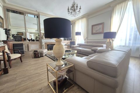 Villa i Clairac, Lot-et-Garonne, Clairac - € 389.000 | Ref: BVI84594 - foto 8