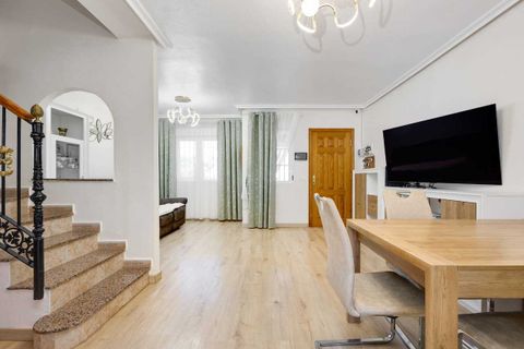 Byhus i Torrevieja, Alicante, Torrevieja - € 237.000 | Ref: 769808 - foto 3