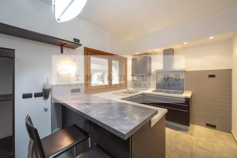 Villa i Inverigo, Como, Inverigo - € 450.000 | Ref: Ser117 - foto 5