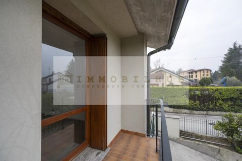 Villa i Inverigo, Como, Inverigo - € 450.000 | Ref: Ser117 - foto 18