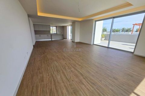 Lejlighed i Camara de Lobos, Madeira, Camara de Lobos - € 1.200.000 | Ref: 16A/2026 - foto 7