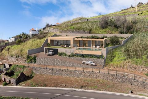 Villa i Calheta, Madeira, Calheta - € 1.500.000 | Ref: 18A/2026 - foto 5