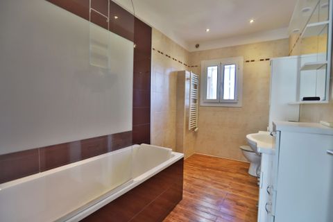 Villa a Borgo, Haute-Corse, Borgo - € 690.000 | Ref: 86461898 - foto 12
