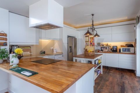Villa i Alcabideche, Lisbon, Alcabideche - € 3.200.000 | Ref: KWPT-028959 - foto 35