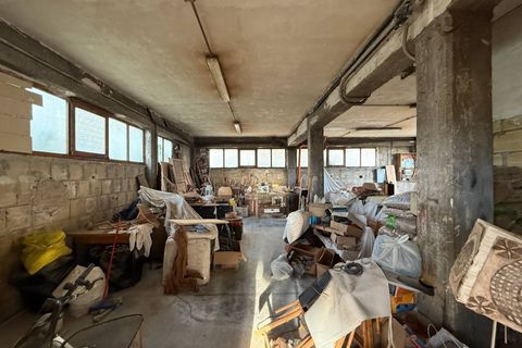 Erhvervsejendom i Fermo, Fermo, Fermo - € 120.000 | Ref: AP98 - foto 2