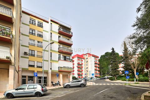 Lejlighed i Carnaxide, Lisbon, Carnaxide - € 400.000 | Ref: C0212-04284 - foto 3
