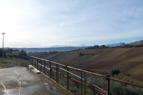 Villa a Monteprandone, Ascoli Piceno, Monteprandone - € 350.000 | Ref: cas501 - foto 21