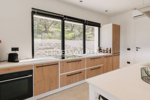 Villa i Petacciato, Campobasso, Petacciato - € 1.200.000 | Ref: EV- VILLA CON DEPENDANCE, PISCINA E VISTA PANORAMICA A PETACCIATO - foto 8