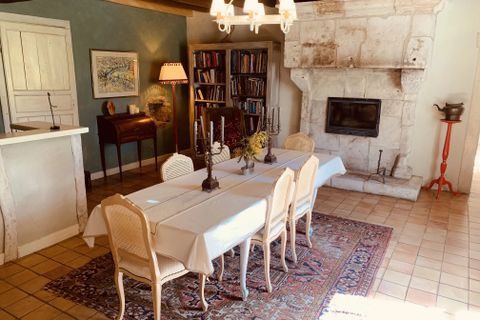 Villa a Montbron, Charente, Montbron - € 685.000 | Ref: BVI84394 - foto 4