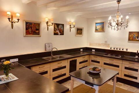 Villa a Montbron, Charente, Montbron - € 685.000 | Ref: BVI84394 - foto 7