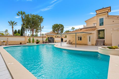 Villa i Ciudad Quesada, Alicante, Ciudad Quesada - € 750.000 | Ref: QK-67139 - foto 2