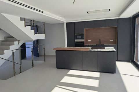 Villa i Nerja, Malaga, Nerja - € 1.145.000 | Ref: THM2611 - foto 2