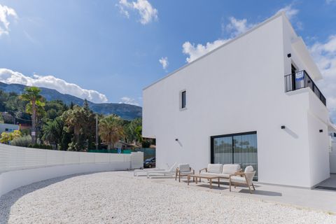 Villa i Denia, Alicante, Denia - € 695.000 | Ref: SLV15-5467Y - foto 4