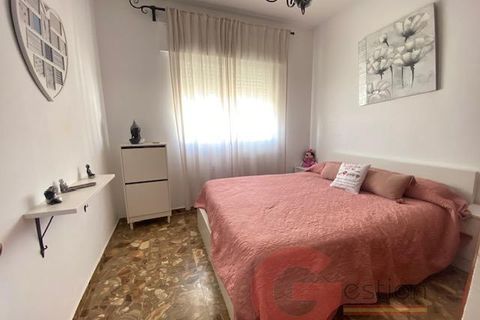 Villa i Velez Malaga, Malaga, Velez Malaga - € 690.000 | Ref: J950 - foto 14