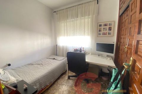 Villa i Velez Malaga, Malaga, Velez Malaga - € 690.000 | Ref: J950 - foto 16