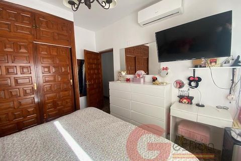 Villa i Velez Malaga, Malaga, Velez Malaga - € 690.000 | Ref: J950 - foto 20