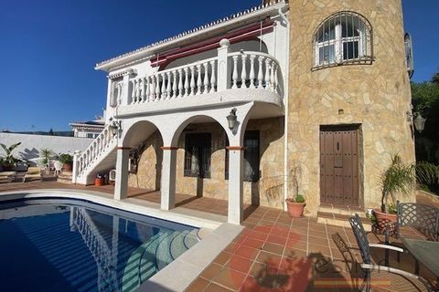 Villa i Velez Malaga, Malaga, Velez Malaga - € 690.000 | Ref: J950 - foto 27