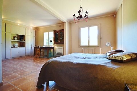 Villa i Nimes, Gard, Nimes - € 850.000 | Ref: HH-15939788 - foto 8