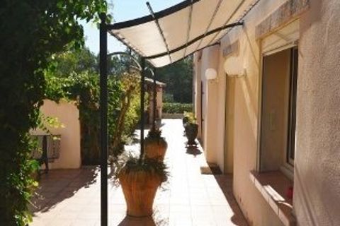 Villa i Nimes, Gard, Nimes - € 850.000 | Ref: HH-15939788 - foto 22