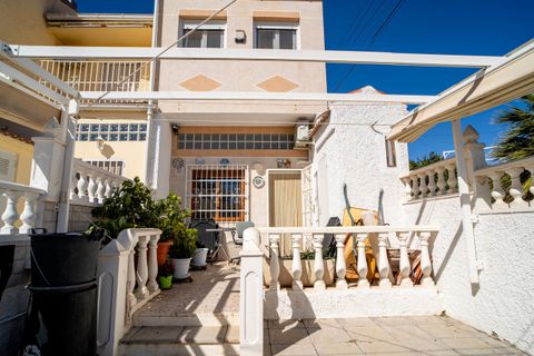 Byhus i Torrevieja, Alicante, Torrevieja - € 139.995 | Ref: 769826 - foto 1