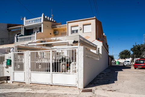 Byhus i Torrevieja, Alicante, Torrevieja - € 139.995 | Ref: 769826 - foto 3