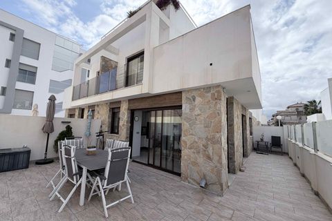 Byhus i Cabo Roig, Alicante, Cabo Roig - € 249.900 | Ref: AG19MLSC8483153 - foto 2