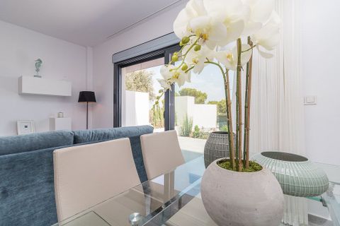 Bungalow i Torrevieja, Alicante, Torrevieja - € 300.000 | Ref: NEW-29126226-02 - foto 9