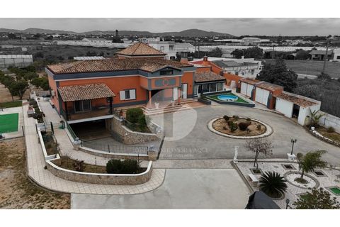 Villa i Faro, Faro, Faro - € 1.325.000 | Ref: 360P-1459 - foto 2