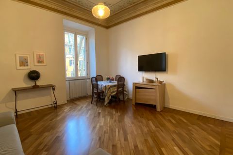 Apartament a Rome, Rome, Rome - € 2.800/mes | Ref: A0764 - foto 2