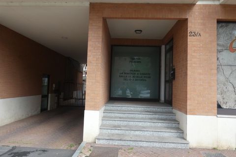Erhvervsejendom i Moncalieri, Turin, Moncalieri - € 90.000 | Ref: 050 - foto 1