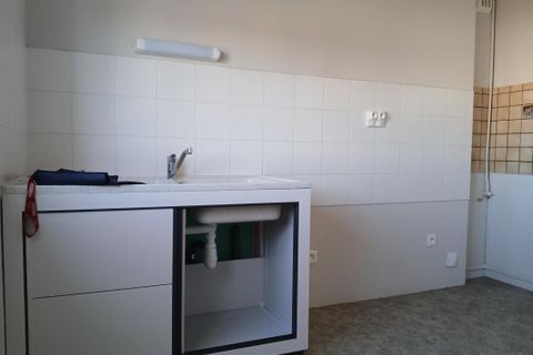 Apartament a Avallon, Yonne, Avallon - € 510/mes | Ref: 06504000030000200061 - foto 8
