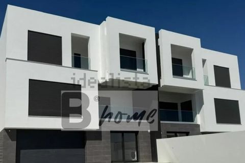 Villa i Corroios, Setubal, Corroios - € 740.000 | Ref: SF-SAFTI:007970 - foto 1