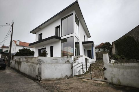 Villa i Mafra, Lisbon, Mafra - € 520.000 | Ref: SF-SAFTI:007966 - foto 2