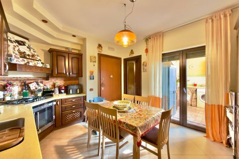 Lejlighed i Palermo, Palermo, Palermo - € 225.000 | Ref: Via Raffaello Politi n° 4 - foto 20