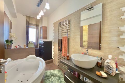 Lejlighed i Palermo, Palermo, Palermo - € 225.000 | Ref: Via Raffaello Politi n° 4 - foto 24