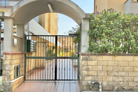 Lejlighed i Palermo, Palermo, Palermo - € 225.000 | Ref: Via Raffaello Politi n° 4 - foto 33