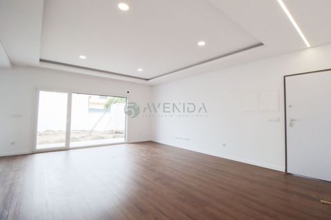 Villa i Seixal, Setubal, Seixal - € 640.000 | Ref: 3026 - foto 8