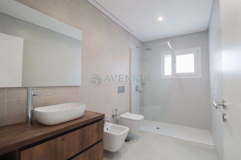 Villa i Seixal, Setubal, Seixal - € 640.000 | Ref: 3026 - foto 22